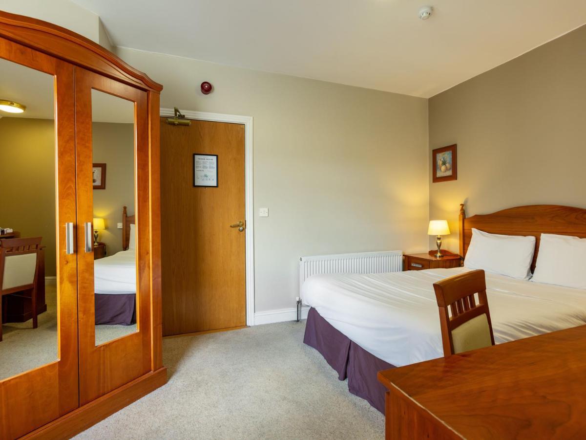 Tudor House Guest House Dungarvan  Bagian luar foto