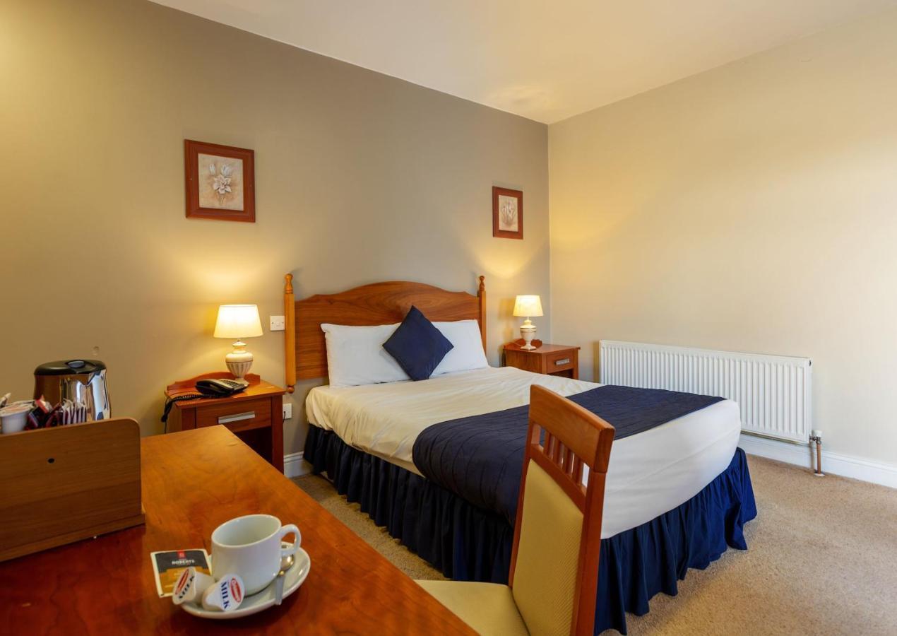 Tudor House Guest House Dungarvan  Bagian luar foto