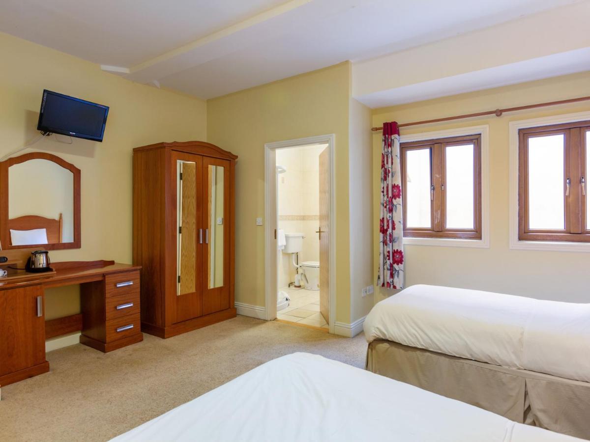 Tudor House Guest House Dungarvan  Bagian luar foto